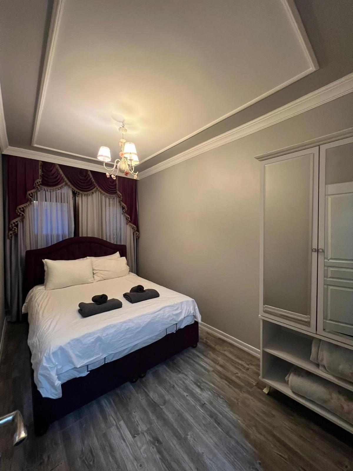 Taksim Cmlm Suit Istanbul Exterior photo